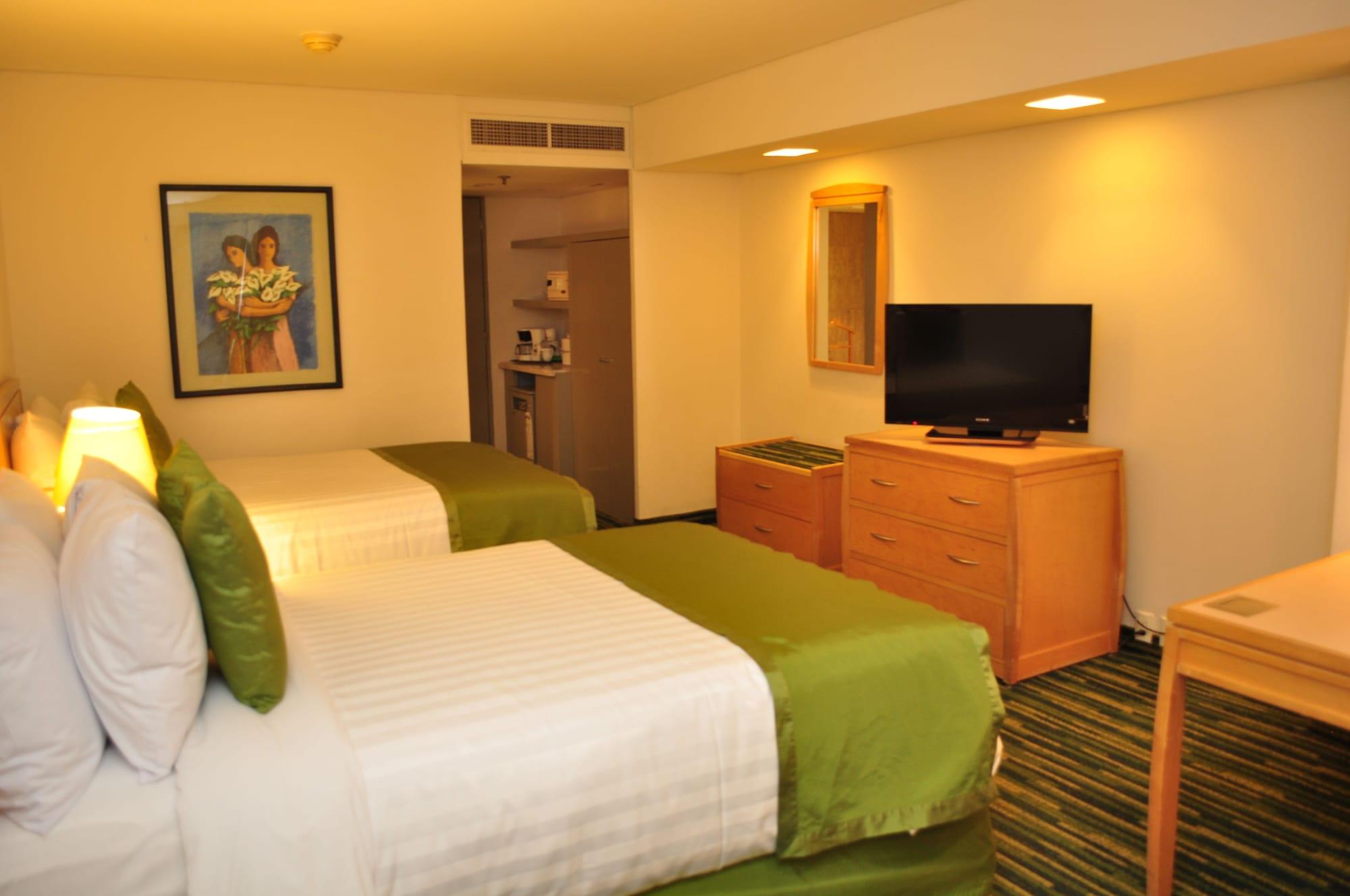 Radisson Paraiso Hotel Мехико Экстерьер фото A typical room at the hotel